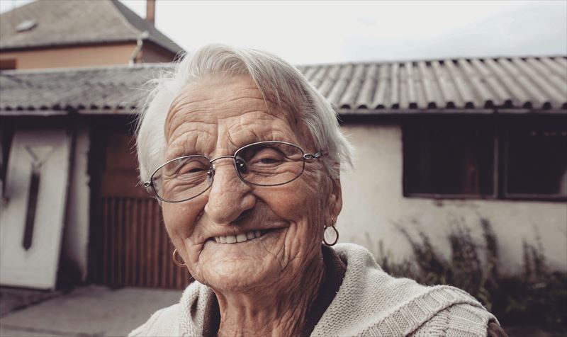 oldperson_008